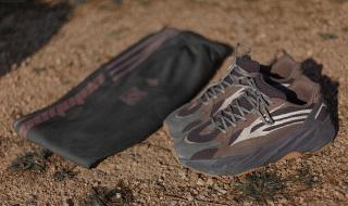 YEEZY700V2 YEEZY700V2