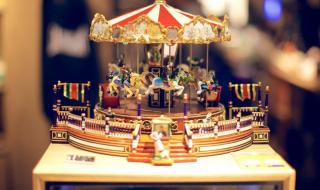 旋转木马唯美图片 旋转木马唯美图片